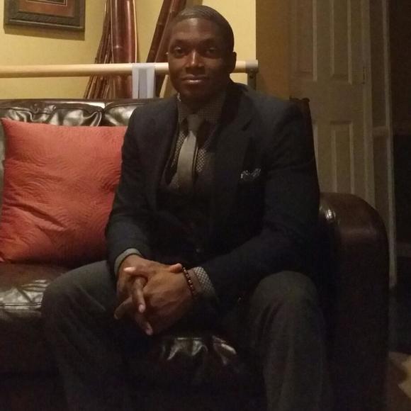 Meet your Posher, Lawrence - Picture 1 of 1